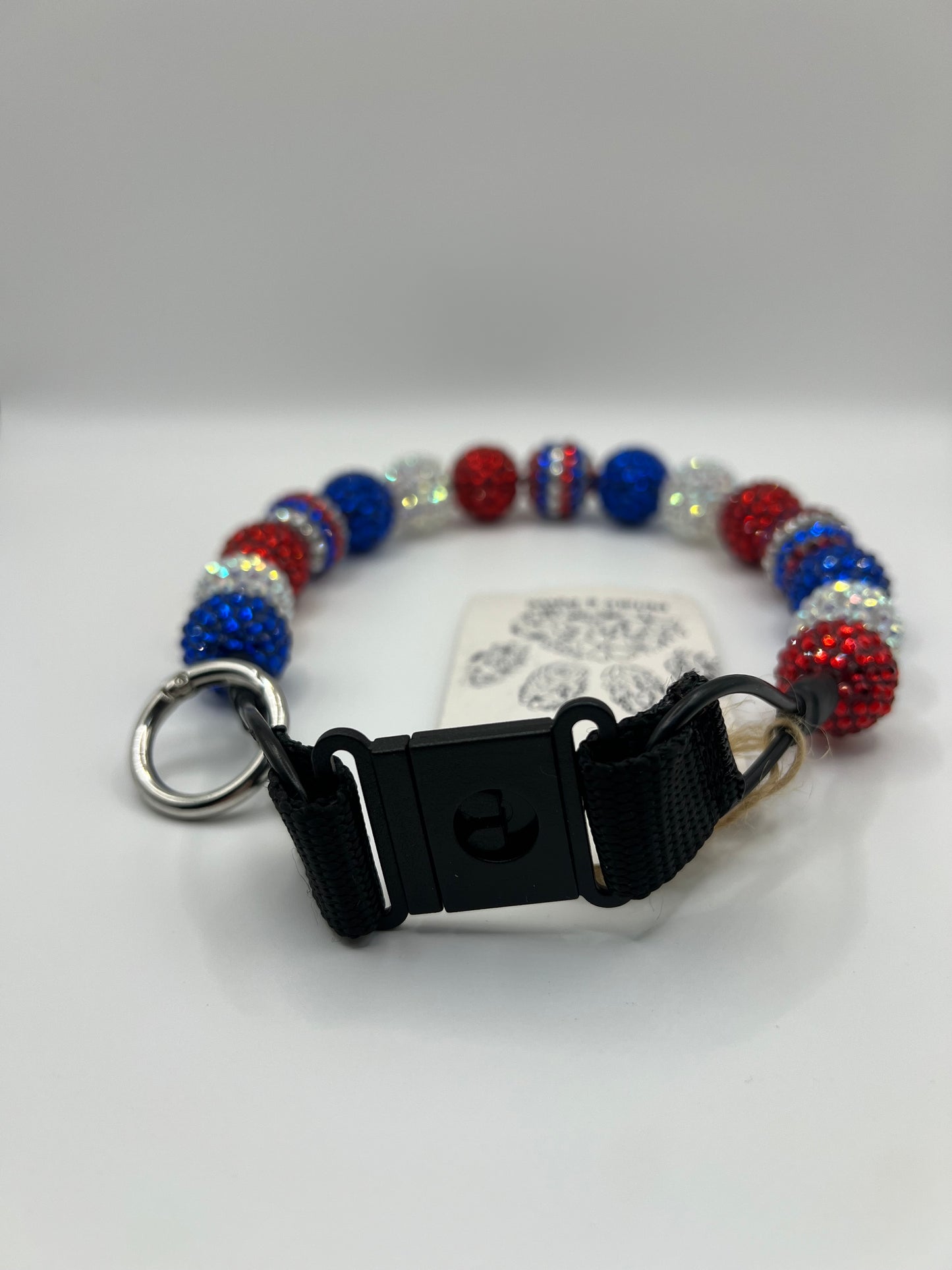 Medium American Beaded Collar