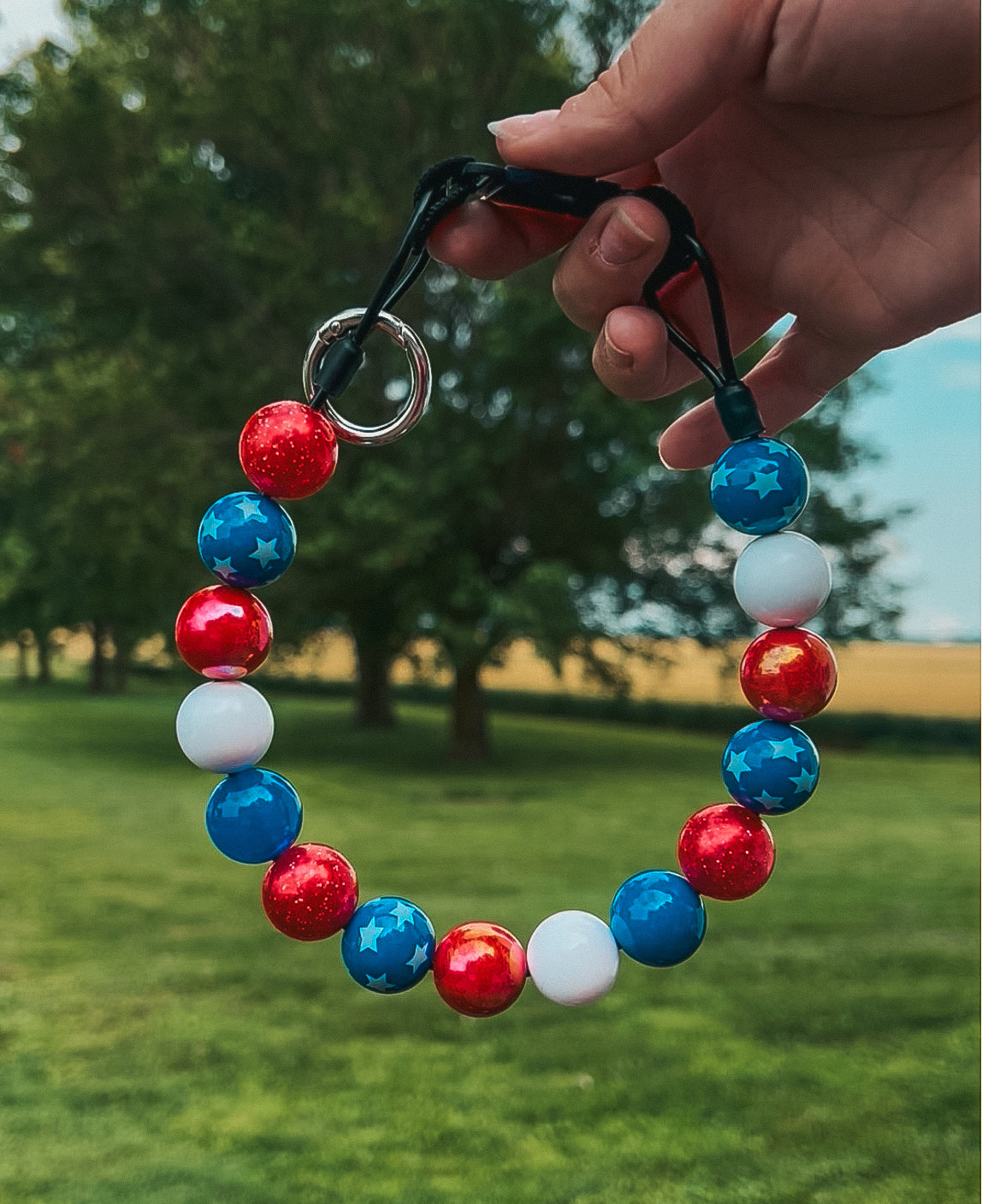 Medium American Beaded Collar
